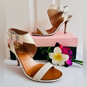 VERO CUOIO ~ by Vince Camuto "Pikora" Snakeskin Heels - Size 6.5